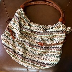 Chateau Tote